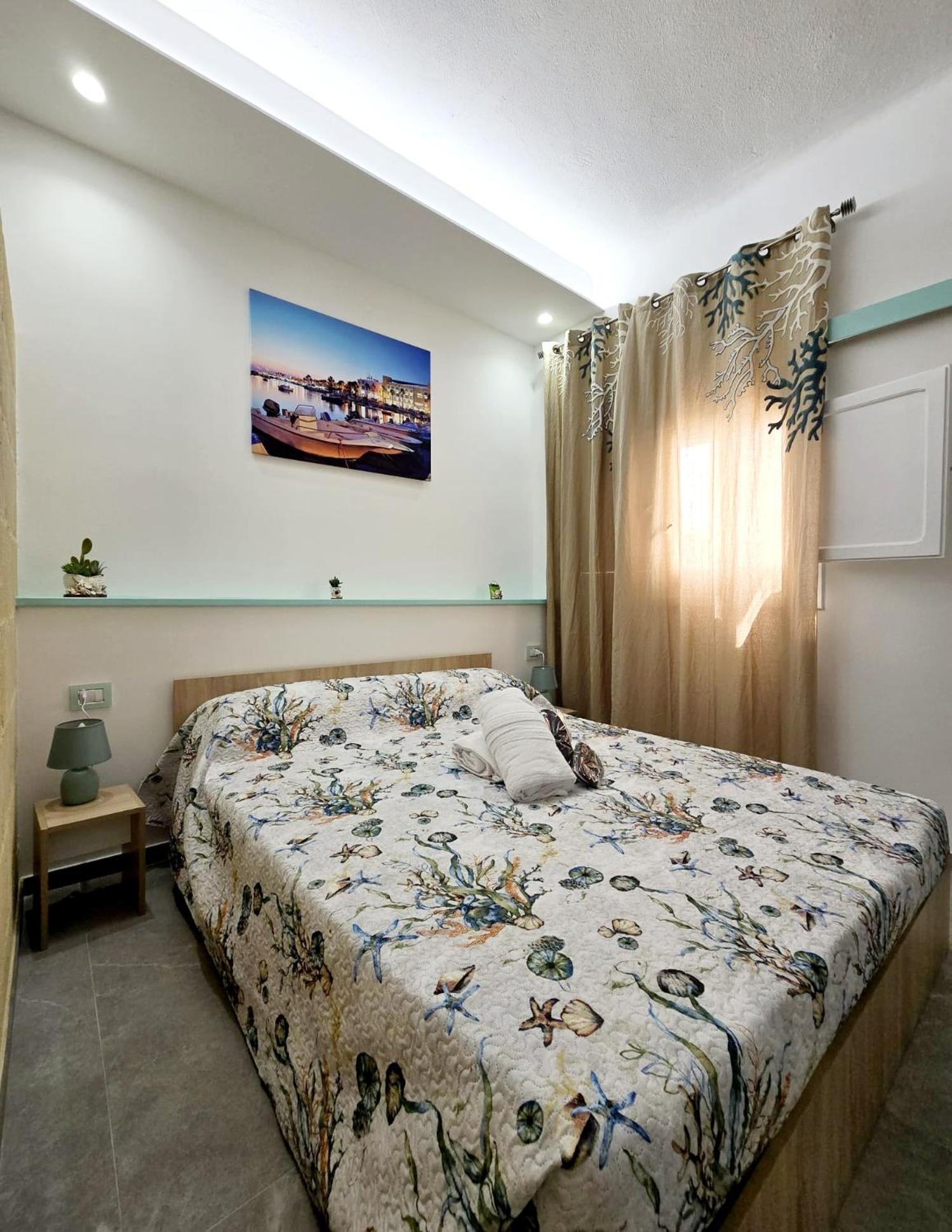 Aquamarina Rooms Porto Cesareo Exteriör bild